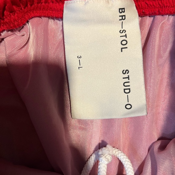 br-stol stud-o triple hem shorts - Picture 3 of 3